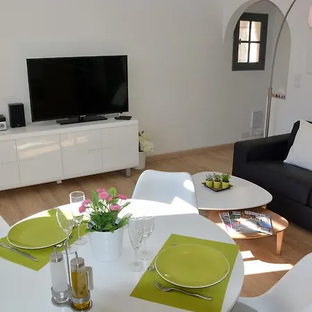 Hideaway - Le Duplex Des Arenes Apartman